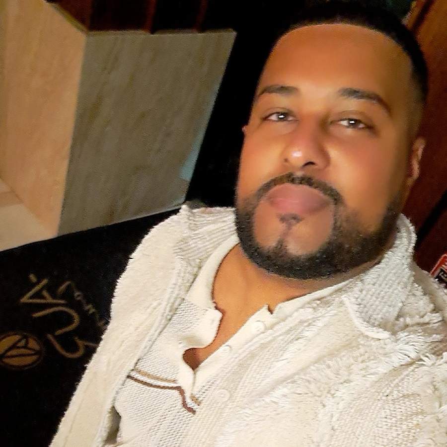 profile pic